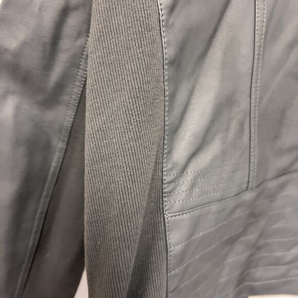 Christopher & Banks Women's Faux Leather Moto Jacket Size XL Gray Biker Zip - Picture 5 of 7